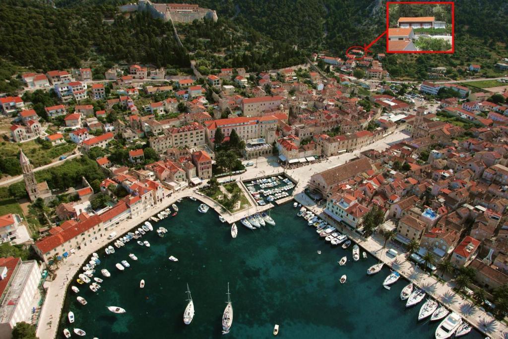 Guest House Vuljan Hvar Town Eksteriør billede